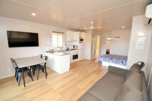 gallery cabin riverview7 300x200